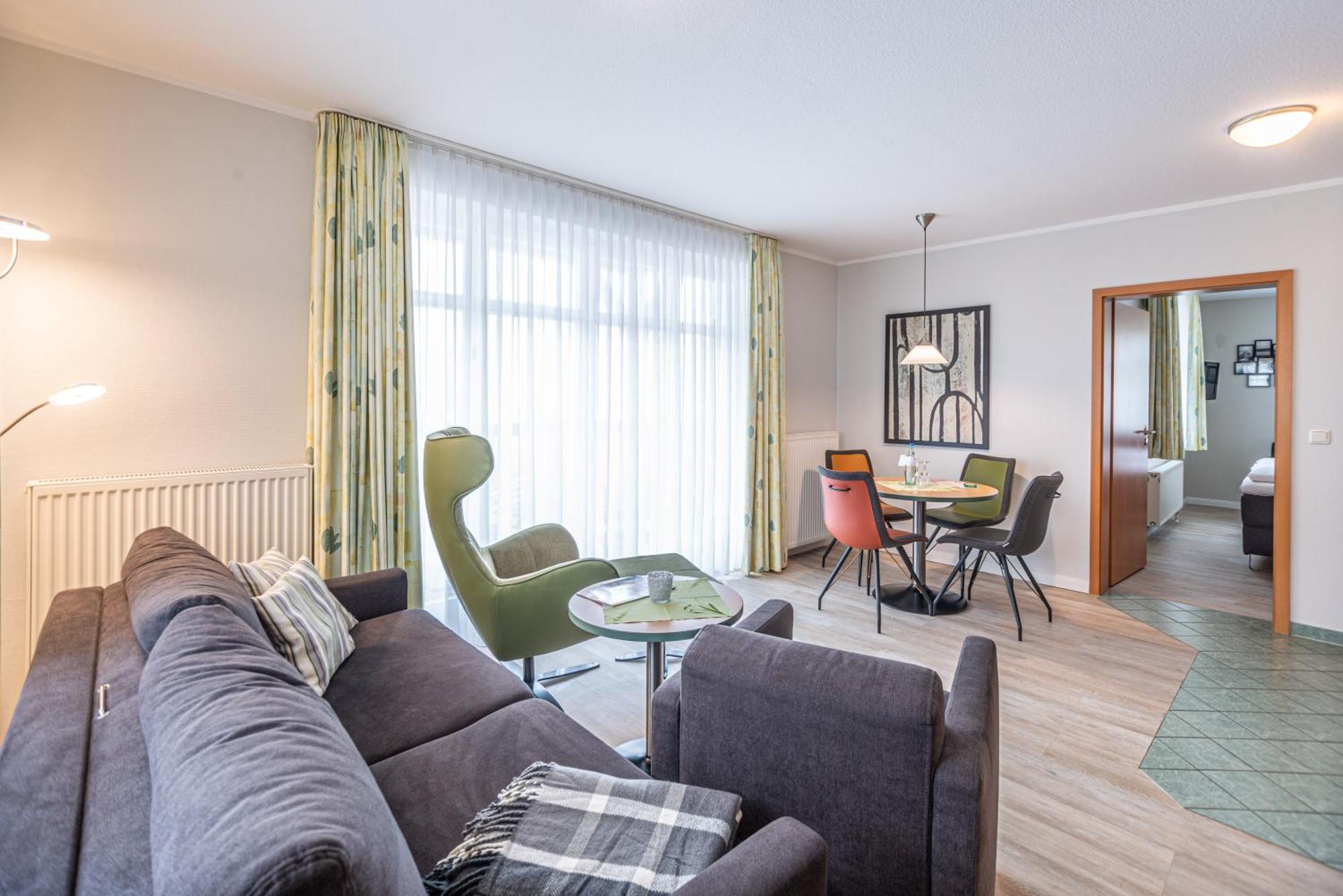 Am Weststrand Apartmenthaus Waldeck Ostseebad Kühlungsborn 外观 照片
