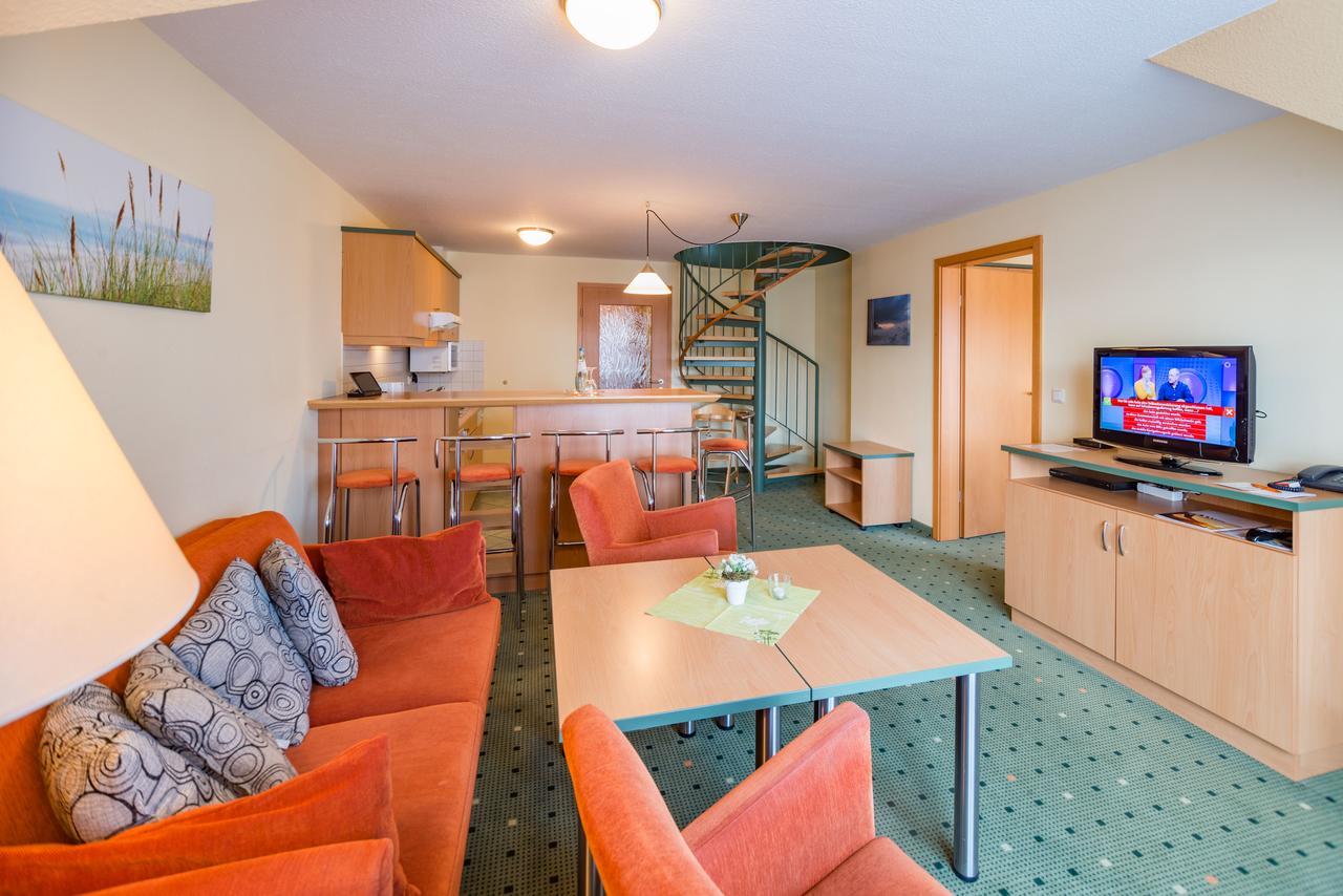 Am Weststrand Apartmenthaus Waldeck Ostseebad Kühlungsborn 外观 照片