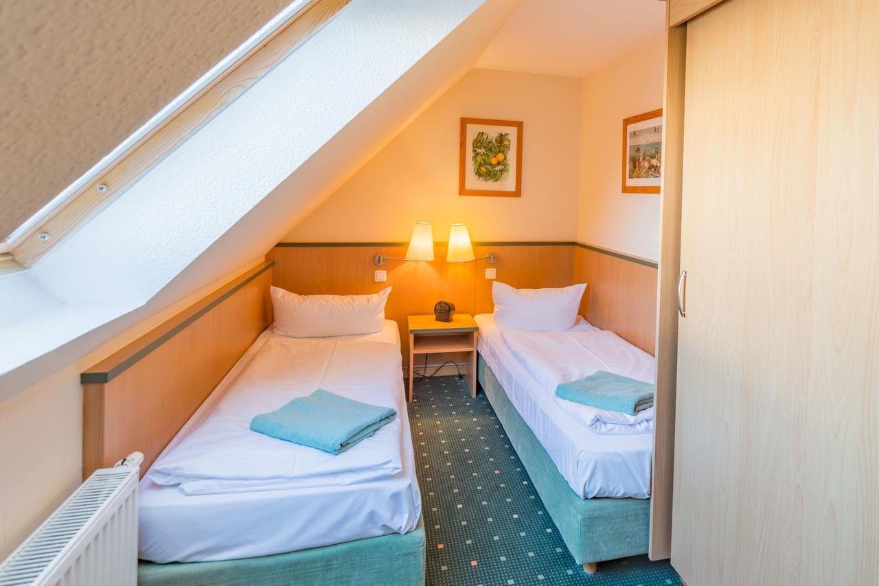 Am Weststrand Apartmenthaus Waldeck Ostseebad Kühlungsborn 外观 照片